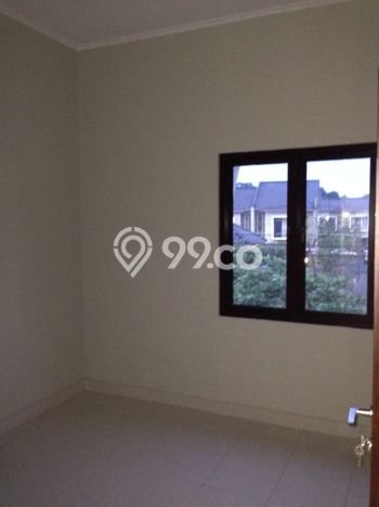 Rumah Luas Asri 4 KT Siap Pakai di Bintaro Tangerang Selatan Rumah Luas Asri 4 KT Siap Pakai di Bintaro Tangerang Selatan