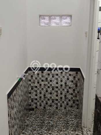 Rumah Luas Asri 3 KT Siap Pakai di Kaliabang Bekasi Rumah Luas Asri 3 KT Siap Pakai di Kaliabang Bekasi