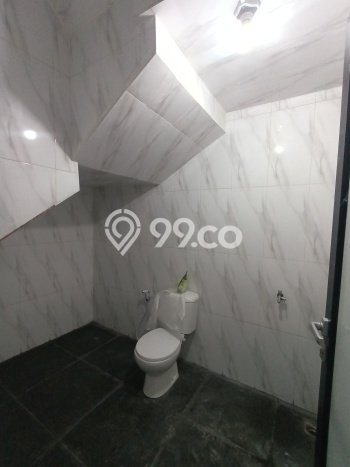Rumah Luas Asri 3 KT Siap Huni di Harapan Indah Bekasi Rumah Luas Asri 3 KT Siap Huni di Harapan Indah Bekasi