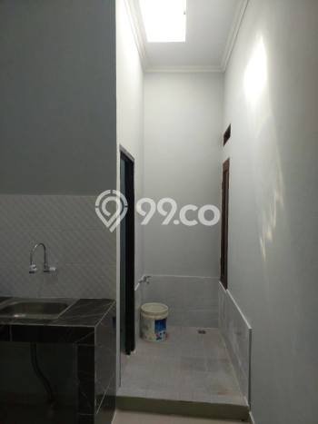 Jual Segera Rumah 2 KT 1 KM di Kawasan Bisnis Bekasi, Bekasi Jual Segera Rumah 2 KT 1 KM di Kawasan Bisnis Bekasi, Bekasi