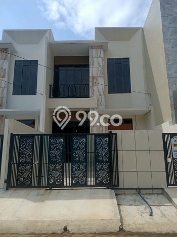Rumah Luas Asri 3 KT Siap Huni di Harapan Indah Bekasi Rumah Luas Asri 3 KT Siap Huni di Harapan Indah Bekasi