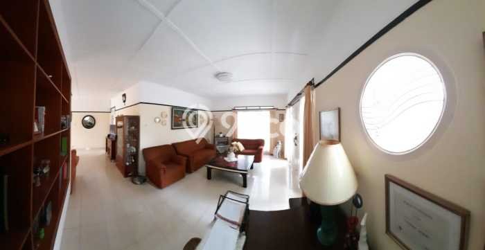 Rumah Mewah Siap Huni LT 295m2 di Cilandak, Jakarta Selatan Rumah Mewah Siap Huni LT 295m2 di Cilandak, Jakarta Selatan