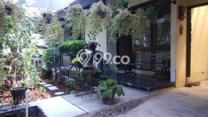 For Sale! Luxury House LT 200m2 Desain Elegan di Rempoa For Sale! Luxury House LT 200m2 Desain Elegan di Rempoa