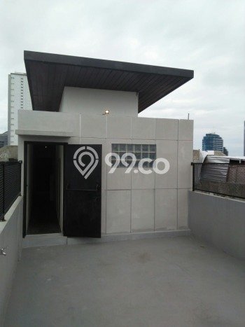 Ruko Dijual di Prime Area Jakarta Selatan Luas 240m2 Ruko Dijual di Prime Area Jakarta Selatan Luas 240m2