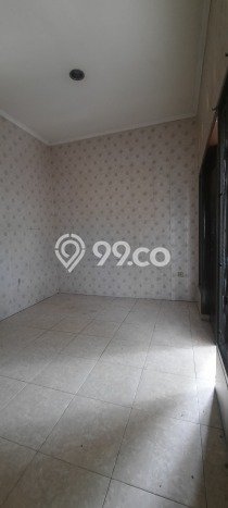 Dijual Hunian Rumah Terawat 4 KT di Cawang, Jakarta Timur Dijual Hunian Rumah Terawat 4 KT di Cawang, Jakarta Timur