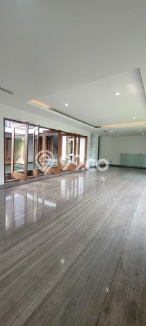 Ready to Use! Premium House LT 498m2 Desain Elegan di Pondok Indah Ready to Use! Premium House LT 498m2 Desain Elegan di Pondok Indah