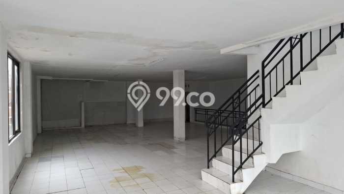 Ruko Dijual di Prime Area Tangerang Selatan Luas 520m2 Ruko Dijual di Prime Area Tangerang Selatan Luas 520m2
