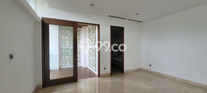 Ready to Use! Premium House LT 498m2 Desain Elegan di Pondok Indah Ready to Use! Premium House LT 498m2 Desain Elegan di Pondok Indah