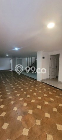 Rumah Luxury Modern Tanpa Renovasi di Ragunan Jakarta Selatan Rumah Luxury Modern Tanpa Renovasi di Ragunan Jakarta Selatan