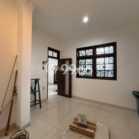 Vila Kawasan Medan Barat, Luas 168m2m², Dekat ke Fasilitas Umum Vila Kawasan Medan Barat, Luas 168m2m², Dekat ke Fasilitas Umum