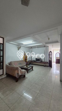 HARGA MENARIK! Vila Kawasan Medan Petisah, Ukuran 184m2m², Kawasan Asri dan aman HARGA MENARIK! Vila Kawasan Medan Petisah, Ukuran 184m2m², Kawasan Asri dan aman