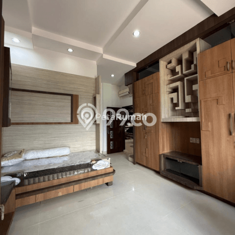 Vila Kawasan Medan Barat, Luas 168m2m², Dekat ke Fasilitas Umum Vila Kawasan Medan Barat, Luas 168m2m², Dekat ke Fasilitas Umum