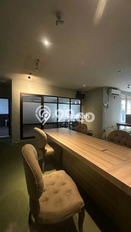 Rumah Eksklusif Siap Huni LT 750m2 di Medan Baru, Medan Rumah Eksklusif Siap Huni LT 750m2 di Medan Baru, Medan