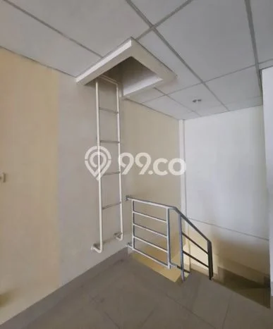 Ruko Dijual di Jakarta Barat LT 62m2 & LB 333m2 Lokasi Terbaik! Ruko Dijual di Jakarta Barat LT 62m2 & LB 333m2 Lokasi Terbaik!