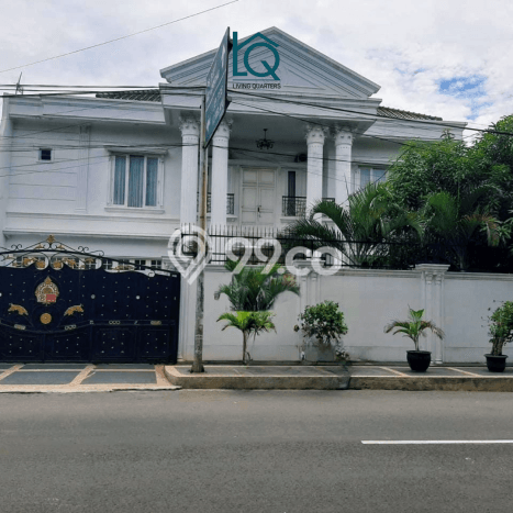 Siap Huni Rumah Mewah 5 Kamar di Tebet Dekat ke Mana Pun Siap Huni Rumah Mewah 5 Kamar di Tebet Dekat ke Mana Pun