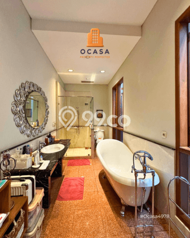 Rumah Mewah Dijual LT 348m2 di Menteng, Jakarta Pusat Rumah Mewah Dijual LT 348m2 di Menteng, Jakarta Pusat
