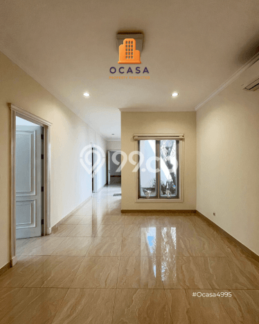 Hunian Modern dengan LT 1100m2 & LB 700m2 Disewakan di Kemang Hunian Modern dengan LT 1100m2 & LB 700m2 Disewakan di Kemang