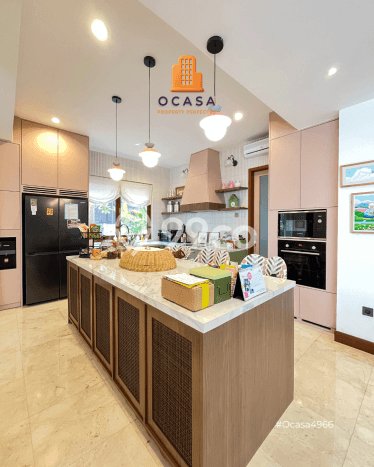 Dijual Rumah Mewah Elegan Dengan View Eksklusif di Kemang, Jakarta Selatan Dijual Rumah Mewah Elegan Dengan View Eksklusif di Kemang, Jakarta Selatan