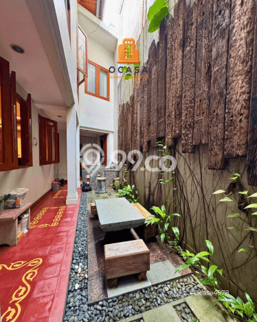 Rumah Mewah Dijual LT 348m2 di Menteng, Jakarta Pusat Rumah Mewah Dijual LT 348m2 di Menteng, Jakarta Pusat