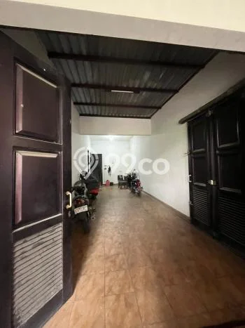 Dijual Cepat Rumah Bagus Siap Huni LB 200m2 di Rungkut, Surabaya Dijual Cepat Rumah Bagus Siap Huni LB 200m2 di Rungkut, Surabaya