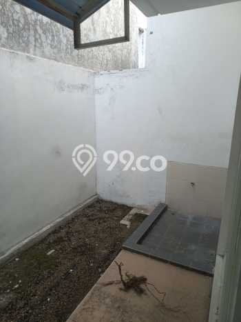 Rumah Strategis area Menganti, Gresik, Luas 84m2m² Bangunan 45m2m² - HARGA NEGO! Rumah Strategis area Menganti, Gresik, Luas 84m2m² Bangunan 45m2m² - HARGA NEGO!
