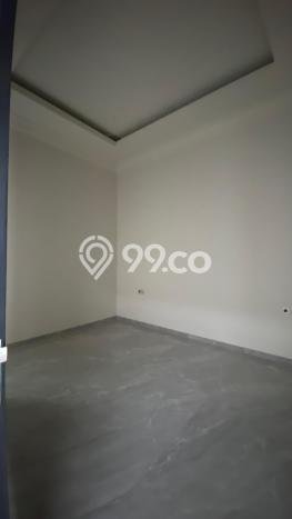 Bisa KPR! Rumah Asri area Gubeng, LT 120m² Bangunan 205m² Bisa KPR! Rumah Asri area Gubeng, LT 120m² Bangunan 205m²