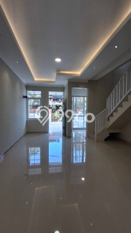 Dijual Rumah 4 Kamar Lokasi Ideal Nyaman dan Strategis di Arcamanik Dijual Rumah 4 Kamar Lokasi Ideal Nyaman dan Strategis di Arcamanik