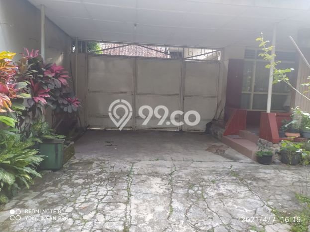Rumah Elit LB 300m2 Siap Pakai Desain Elegan di Riau, Bandung Rumah Elit LB 300m2 Siap Pakai Desain Elegan di Riau, Bandung