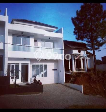 Rumah Modern 3 KT di Cikutra Bandung Unfurnished Rumah Modern 3 KT di Cikutra Bandung Unfurnished