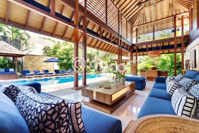 Jual Rumah Luas Elegan Dengan View Cantik di Seminyak, Badung Jual Rumah Luas Elegan Dengan View Cantik di Seminyak, Badung