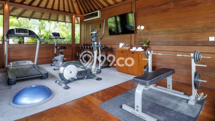 Jual Rumah Luas Elegan Dengan View Cantik di Seminyak, Badung Jual Rumah Luas Elegan Dengan View Cantik di Seminyak, Badung