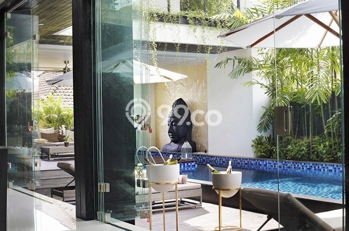Rumah Luxury Modern Tanpa Renovasi di Seminyak Badung Rumah Luxury Modern Tanpa Renovasi di Seminyak Badung