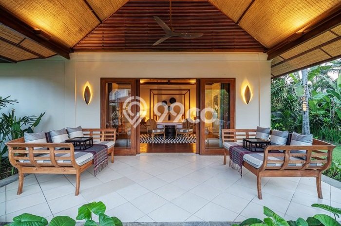 Ready to Use! Premium House LT 1488m2 Desain Modern di Canggu Ready to Use! Premium House LT 1488m2 Desain Modern di Canggu