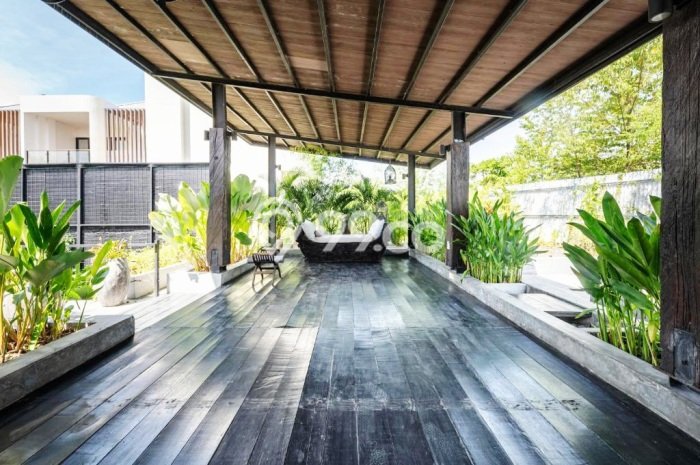 Jual Rumah Mewah Megah Dengan View Cantik di Umalas, Badung Jual Rumah Mewah Megah Dengan View Cantik di Umalas, Badung