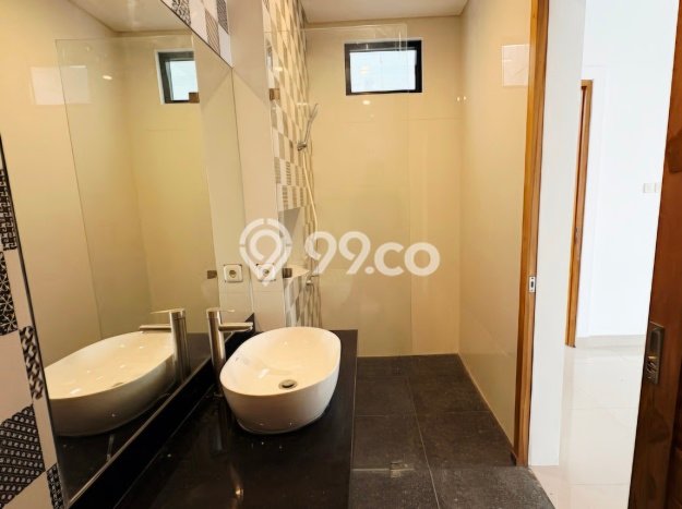 Rumah Asri area , Badung, LT 150m2m² LB 162m2m² Rumah Asri area , Badung, LT 150m2m² LB 162m2m²