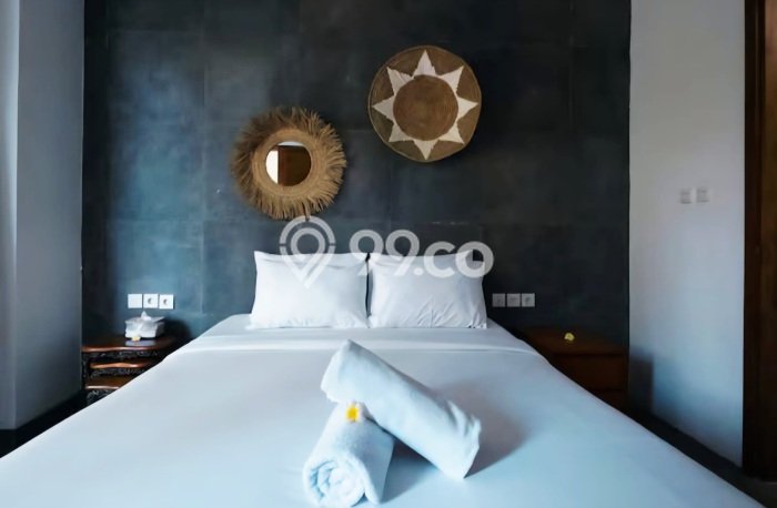 Jual Rumah Luas Elegan Dengan View Cantik di Seminyak, Badung Jual Rumah Luas Elegan Dengan View Cantik di Seminyak, Badung
