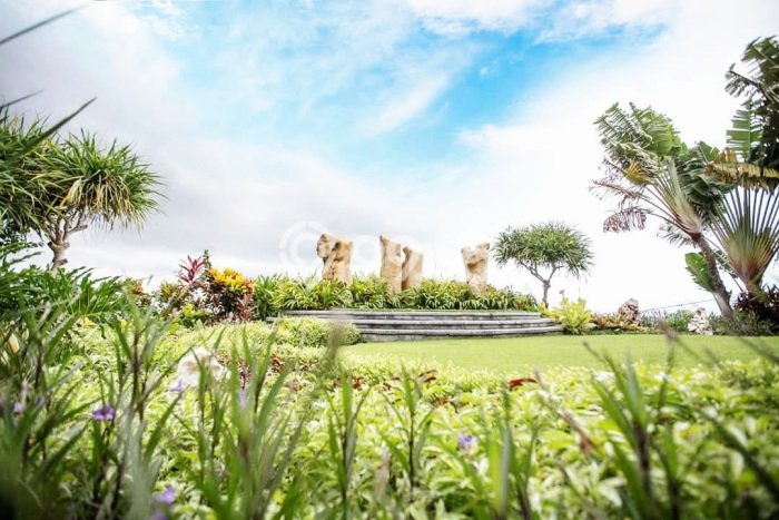 Dijual Rumah Mewah Elegan Dengan View Cantik di Jimbaran, Badung Dijual Rumah Mewah Elegan Dengan View Cantik di Jimbaran, Badung