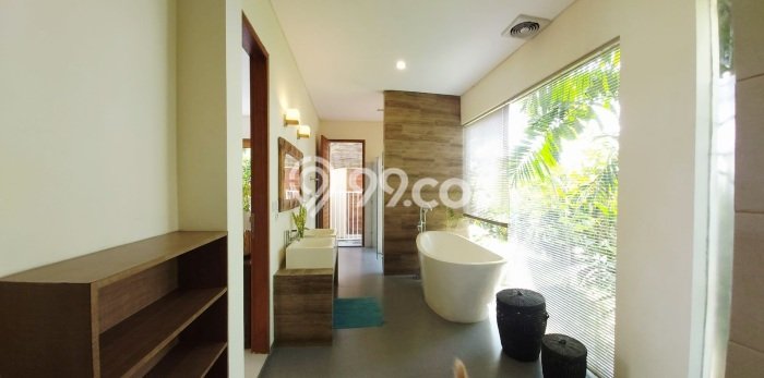Rumah Luxury Modern Siap Huni di canggu Badung Rumah Luxury Modern Siap Huni di canggu Badung