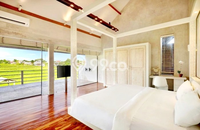 For Sale! Premium House LT 660m2 Desain Elegan di Umalas For Sale! Premium House LT 660m2 Desain Elegan di Umalas