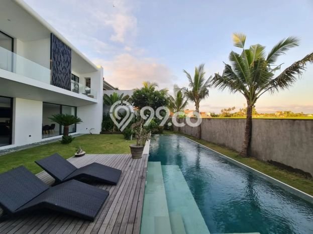PROMO TERBATAS! Rumah Berkualitas di , Badung, Luas 550m2m² Bangunan 250m2m² PROMO TERBATAS! Rumah Berkualitas di , Badung, Luas 550m2m² Bangunan 250m2m²