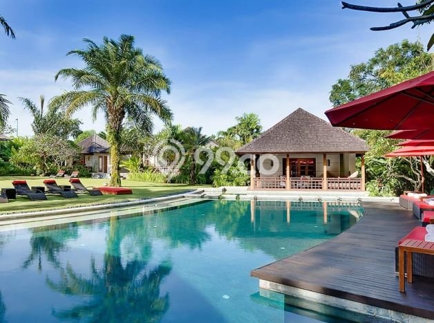 Ready to Use! Luxury House LT 5586m2 Desain Elegan di canggu Ready to Use! Luxury House LT 5586m2 Desain Elegan di canggu