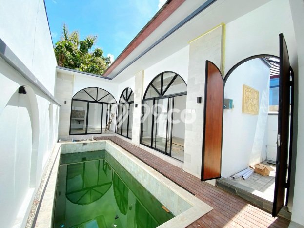Rumah Lingkungan Nyaman kawasan , Badung, Luas 107m2m² Bangunan 55m2m² Rumah Lingkungan Nyaman kawasan , Badung, Luas 107m2m² Bangunan 55m2m²