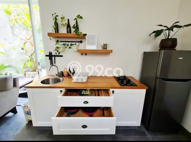 Jual Rumah Luas Elegan Dengan View Cantik di Seminyak, Badung Jual Rumah Luas Elegan Dengan View Cantik di Seminyak, Badung