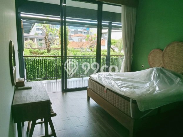Rumah Mewah LB 485m2 Siap Pakai Desain Elegan di Umalas, Badung Rumah Mewah LB 485m2 Siap Pakai Desain Elegan di Umalas, Badung