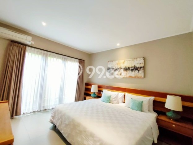 For Sale! Luxury House LT 436m2 Desain Elegan di Seminyak For Sale! Luxury House LT 436m2 Desain Elegan di Seminyak