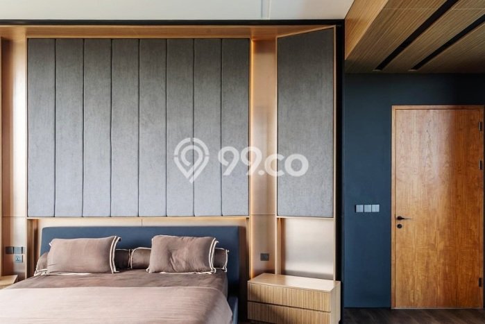 Rumah Elit LB 1060m2 Siap Pakai Desain Elegan di Umalas, Badung Rumah Elit LB 1060m2 Siap Pakai Desain Elegan di Umalas, Badung