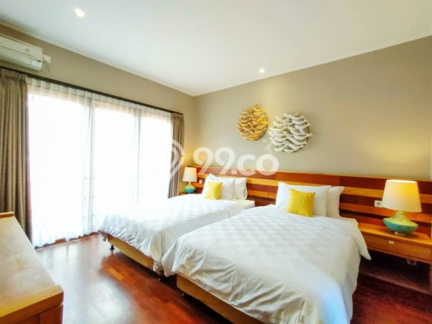 For Sale! Luxury House LT 436m2 Desain Elegan di Seminyak For Sale! Luxury House LT 436m2 Desain Elegan di Seminyak
