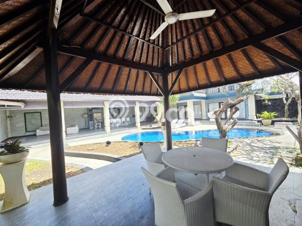 Ready to Use! Luxury House LT 530m2 Desain Modern di Sanur Ready to Use! Luxury House LT 530m2 Desain Modern di Sanur