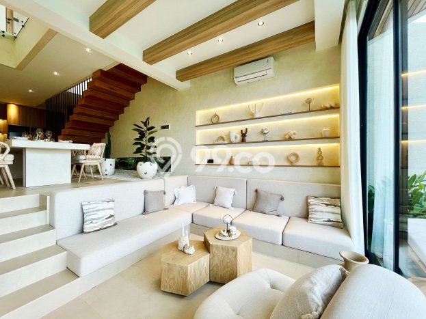 Rumah Asri di Jimbaran, Badung, Luas 200m2m² LB 174m2m² Rumah Asri di Jimbaran, Badung, Luas 200m2m² LB 174m2m²