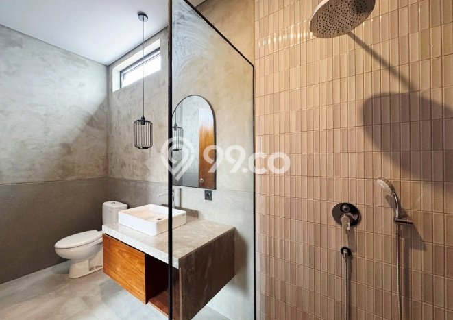Ready to Use! Premium House LT 200m2 Desain Elegan di Sanur Ready to Use! Premium House LT 200m2 Desain Elegan di Sanur